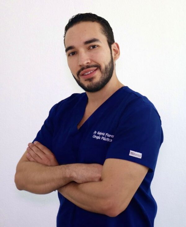 Dr. Gabriel Flores